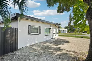 92 Oak St, North Fort Myers, FL 33903 - Photo 29