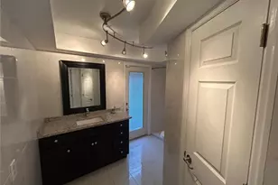 8707 Chatham St, Fort Myers, FL 33907 - Photo 23