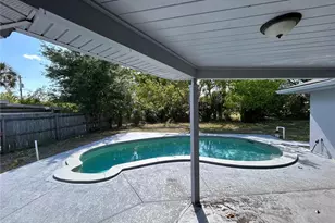 8707 Chatham St, Fort Myers, FL 33907 - Photo 15