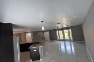 8707 Chatham St, Fort Myers, FL 33907 - Photo 9