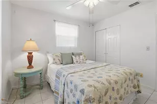2111 NE 25th St, Cape Coral, FL 33909 - Photo 13