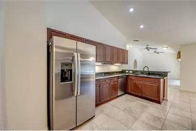 4341 SW 25th Ct, Cape Coral, FL 33914 - Photo 9
