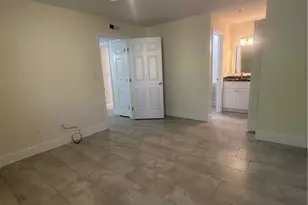 2875 Winkler Ave, Fort Myers, FL 33916 - Photo 13