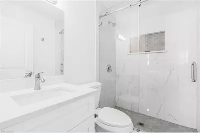 1722 SW Santa Barbara Pl, Cape Coral, FL 33991 - Photo 13