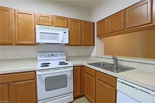 8029 Casa Palermo Cir, Fort Myers, FL 33966 - Photo 5