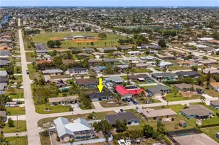 425 SW 43rd Ln, Cape Coral, FL 33914 - Photo 27