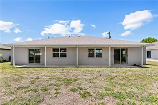215-217 SE 24th Ave, Cape Coral, FL 33990 - Photo 15
