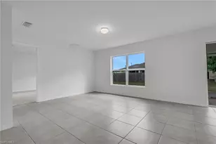414 NW 13th Terrace, Cape Coral, FL 33993 - Photo 5