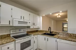 9261 Central Park Dr, Fort Myers, FL 33919 - Photo 7