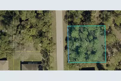 410 Hamilton Ave, Lehigh Acres, FL 33972 - Photo 1