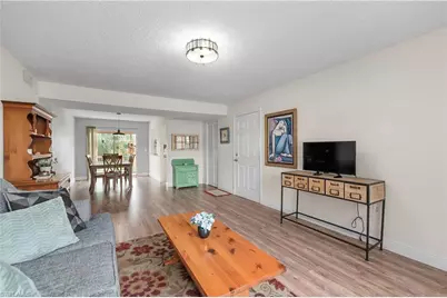 12620 Kenwood Ln #C, Fort Myers, FL 33907 - Photo 5