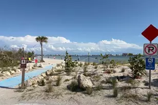 20021 Sanibel View Cir, Fort Myers, FL 33908 - Photo 19