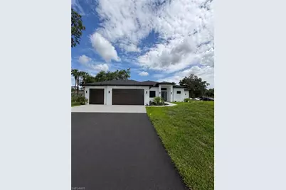 3663 28th Ave SE, Naples, FL 34117 - Photo 3