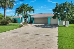 223 NW 5th Terrace, Cape Coral, FL 33993 - Photo 3