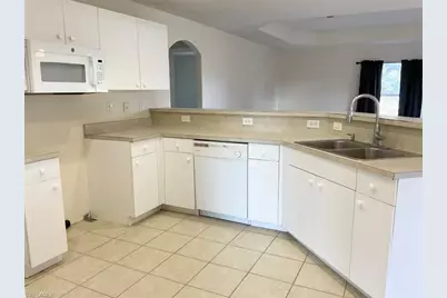 2323 NE 26th St, Cape Coral, FL 33909 - Photo 3