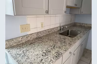 5621/5623 Fourth Ave, Fort Myers, FL 33907 - Photo 5