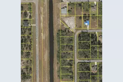 4200 Loraine Ave S, Lehigh Acres, FL 33976 - Photo 5