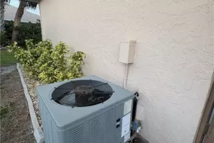 619 SE 47th St, Cape Coral, FL 33904 - Photo 13