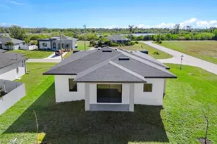 3927 NW 38th St, Cape Coral, FL 33993 - Photo 39