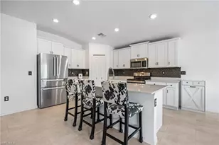 13910 Buckingham Oak Dr, Fort Myers, FL 33905 - Photo 5