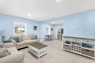 817-819 Indiana Ave, Fort Myers, FL 33908 - Photo 5