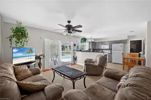 1705 NE 7th St, Cape Coral, FL 33909 - Photo 3