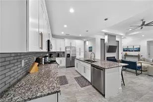 3833 SW 14th Pl, Cape Coral, FL 33914 - Photo 15