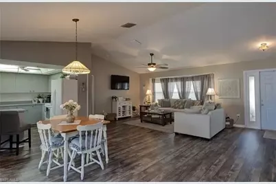 1320 SE 25th Ln, Cape Coral, FL 33904 - Photo 7