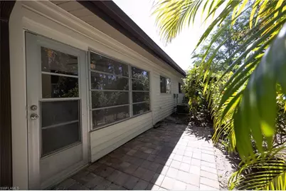 1031 Pine Isle Ln #1031, Naples, FL 34112 - Photo 23