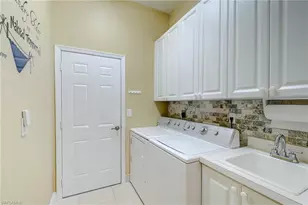 13921 Bently Cir, Fort Myers, FL 33912 - Photo 25