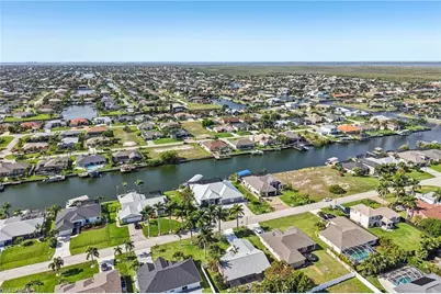 2701 SW 37th Ter, Cape Coral, FL 33914 - Photo 37