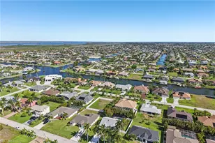 2701 SW 37th Terrace, Cape Coral, FL 33914 - Photo 31