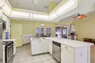 2701 SW 37th Terrace, Cape Coral, FL 33914 - Photo 13