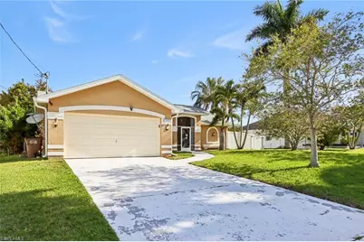 2701 SW 37th Ter, Cape Coral, FL 33914 - Photo 3