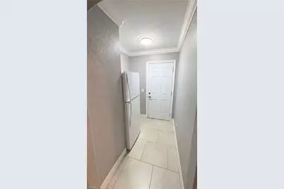 1031 NE 2nd Pl, Cape Coral, FL 33909 - Photo 17