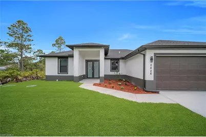 2806 18th St W, Lehigh Acres, FL 33971 - Photo 9