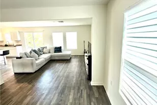341 NE 13th Terrace, Cape Coral, FL 33909 - Photo 11