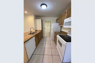 1247 SW Santa Barbara Pl #1301, Cape Coral, FL 33991 - Photo 5