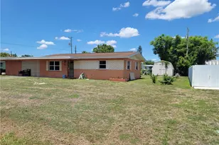 511 Wyoming Rd, Lehigh Acres, FL 33936 - Photo 3