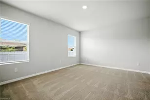 2465 NW 9th St, Cape Coral, FL 33993 - Photo 15