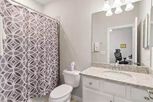 10304 Livorno Dr, Fort Myers, FL 33913 - Photo 25