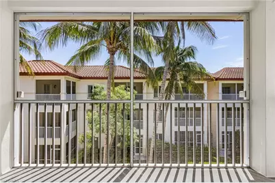 221 9th St S #301, Naples, FL 34102 - Photo 39