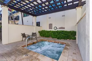 221 9th St S, Naples, FL 34102 - Photo 47