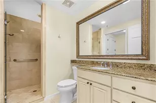 221 9th St S, Naples, FL 34102 - Photo 15