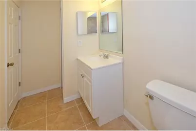615 SE 6th Ter, Cape Coral, FL 33990 - Photo 17