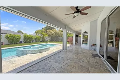 27 NE 20th Pl, Cape Coral, FL 33909 - Photo 37