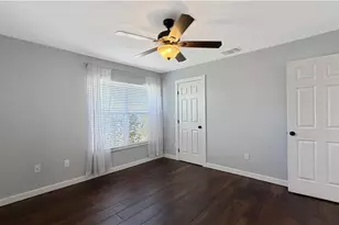 27 NE 20th Pl, Cape Coral, FL 33909 - Photo 19