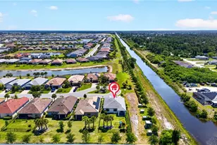 3721 E Hampton Cir, Alva, FL 33920 - Photo 23