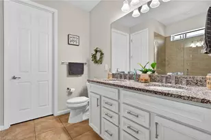 3721 E Hampton Cir, Alva, FL 33920 - Photo 15