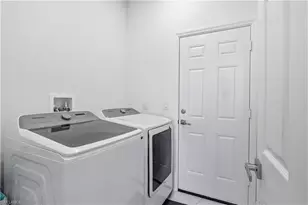 3705 Kelsey St, Fort Myers, FL 33905 - Photo 29